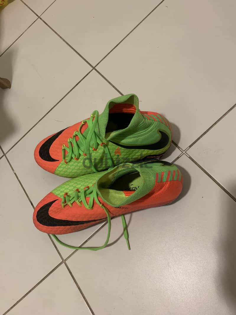 Football shoes Nike HYPERVENOM PHANTOM 3 DF AGPRO 7
