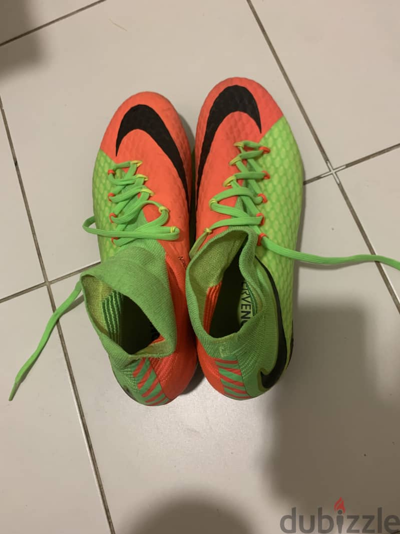 Football shoes Nike HYPERVENOM PHANTOM 3 DF AGPRO 10