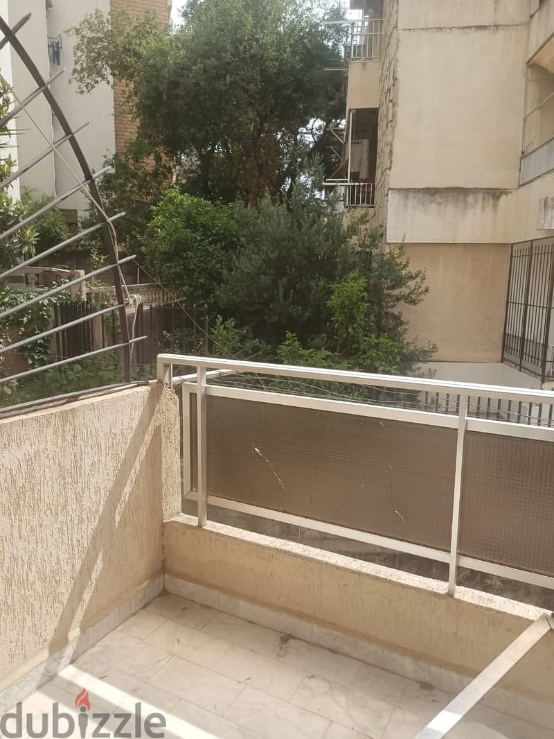 140 m2 ground floor apartment + terrace for sale in Mansourieh 4