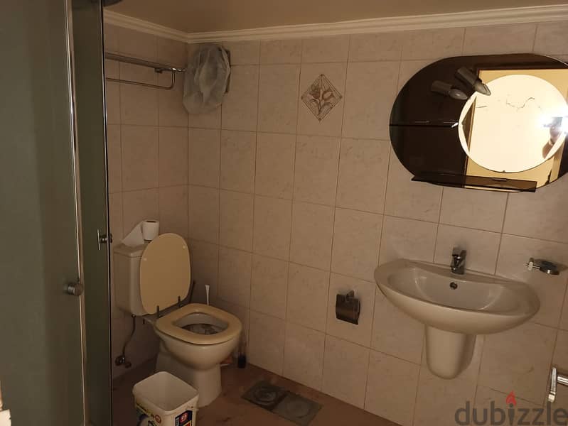 140 m2 ground floor apartment + terrace for sale in Mansourieh 11