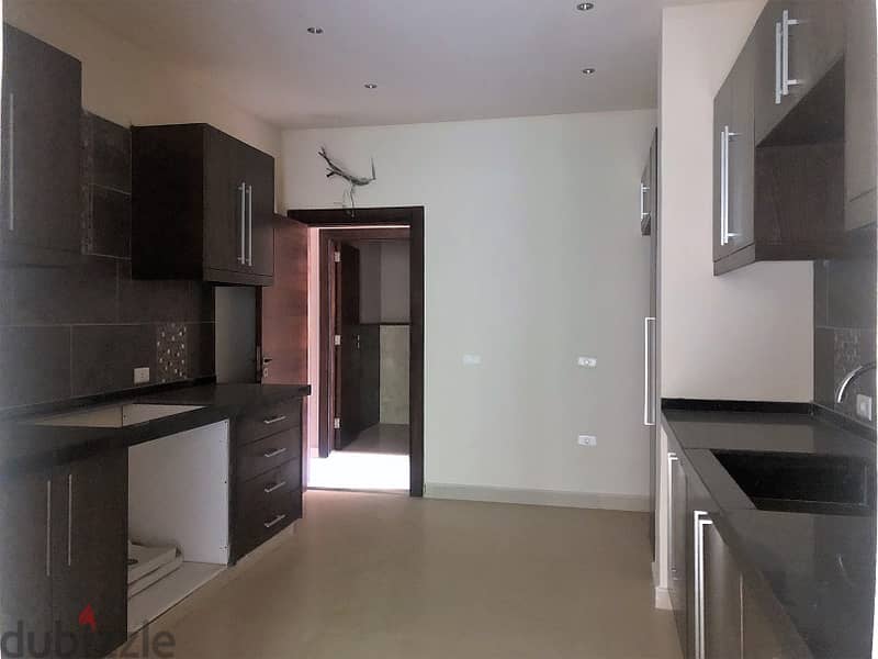 260 SQM Apartment for Rent in Monteverde, Metn with a View 3