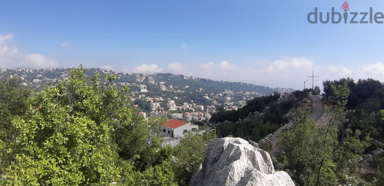 Land for sale in  Achkoutارض للبيع في عشقوت 3