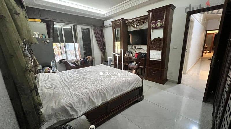 Apartment 350m² 3 beds For SALE In Hamra - شقة للبيع #RB 9