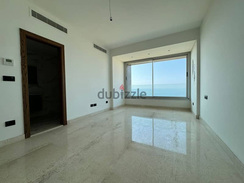 sea view Apartment For Sale in Rawche شقة مطلة على البحر للبيع 4