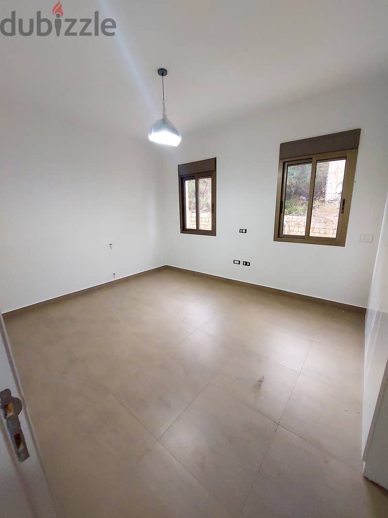 400 SQM New Villa in Aoukar with Mountain View 10