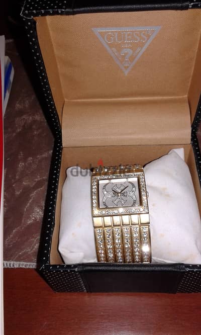 glamorous Guess watch