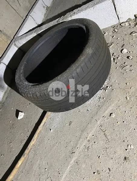 2 tyres in good condition for sale 1