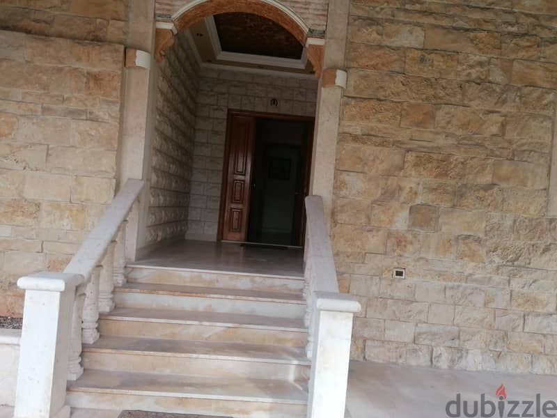 L07549-Apartment for Sale in Aamchit With A Big Private Garden 1