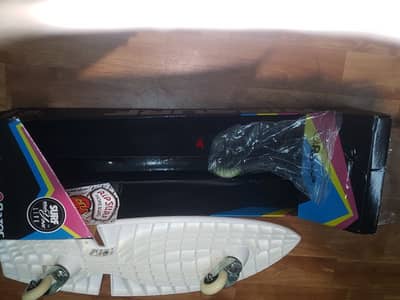 New  rolling Skate Board