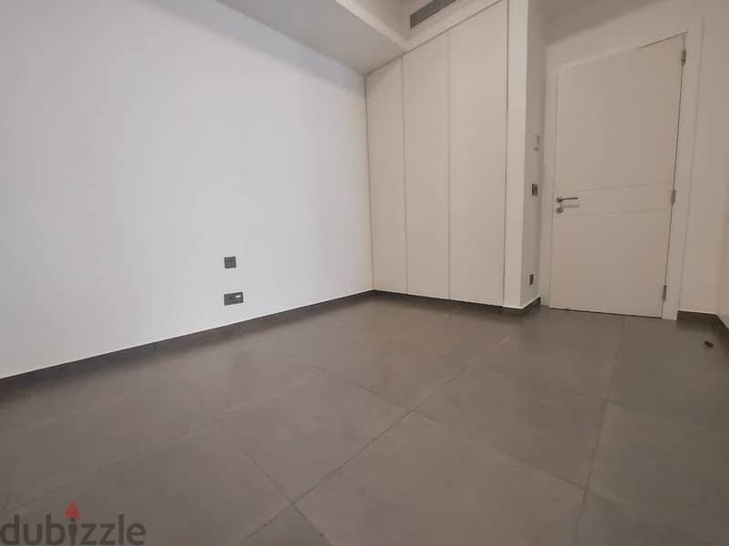 AH23-3021 Beautiful apartment in Achrafieh is for rent 200m,$1500 cash 3