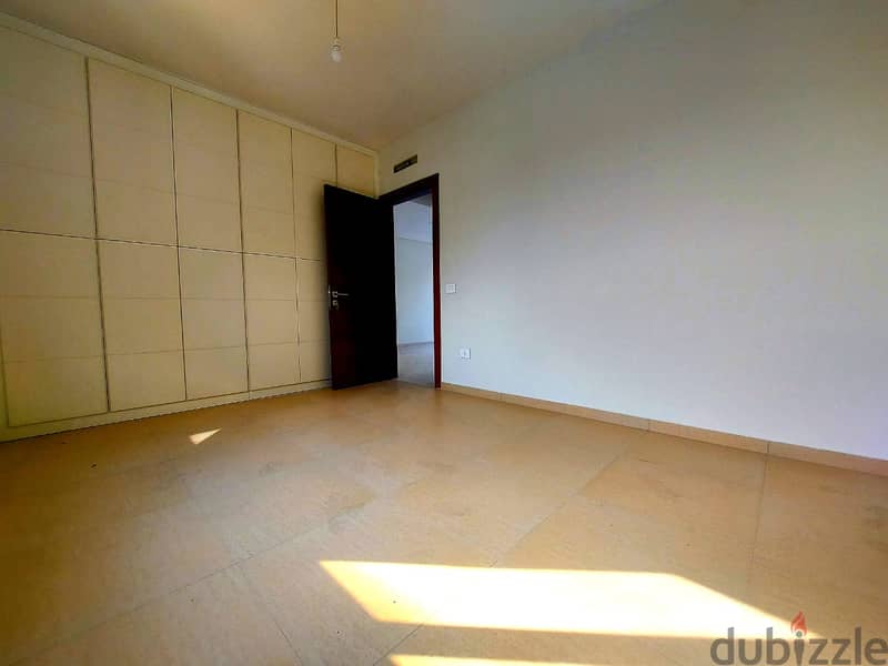 AH23-3022 Amazing apartment in Achrafieh is for rent, 220m, $1500 cash 6
