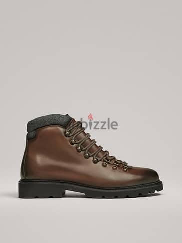 Massimo Dutti Brown Boots