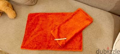 Orange Pillow Cases وجوه مخدات برتقالية اللون
