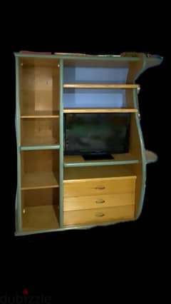 tv and shelves unit 0