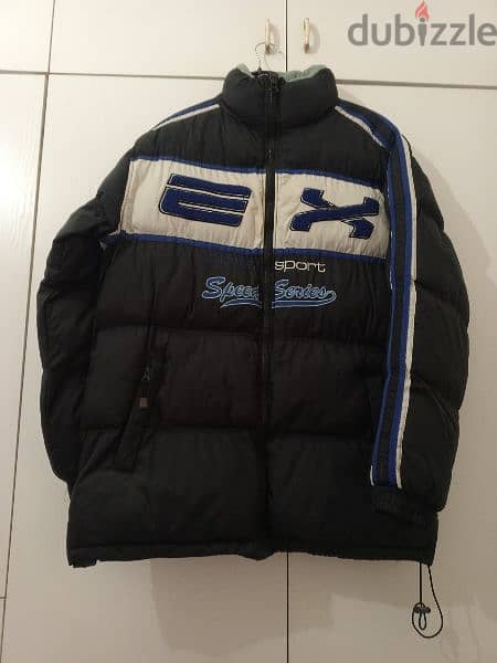 New Jacket Good For Skiing and Cold weather Size M 1