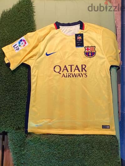 Barcelona Messi Retro Football Shirt (Made in Thailand)