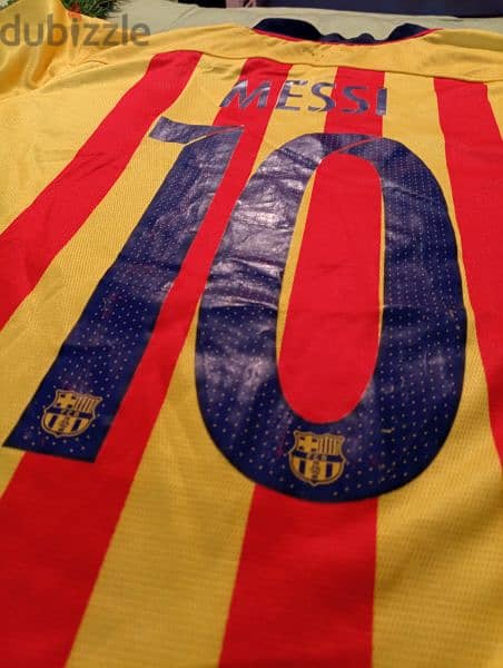 Barcelona Messi Retro Football Shirt (Made in Thailand) 2