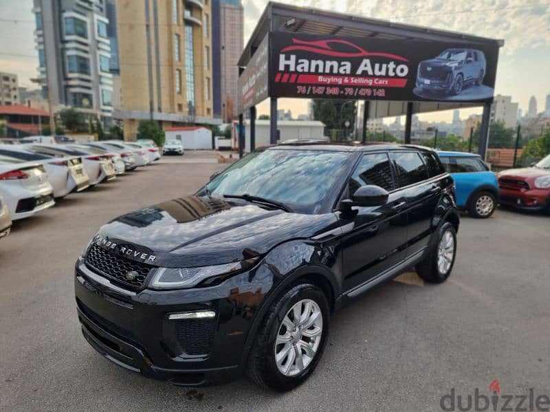 RANGE ROVER EVOQUE model 2017 black on black clean car fax 3