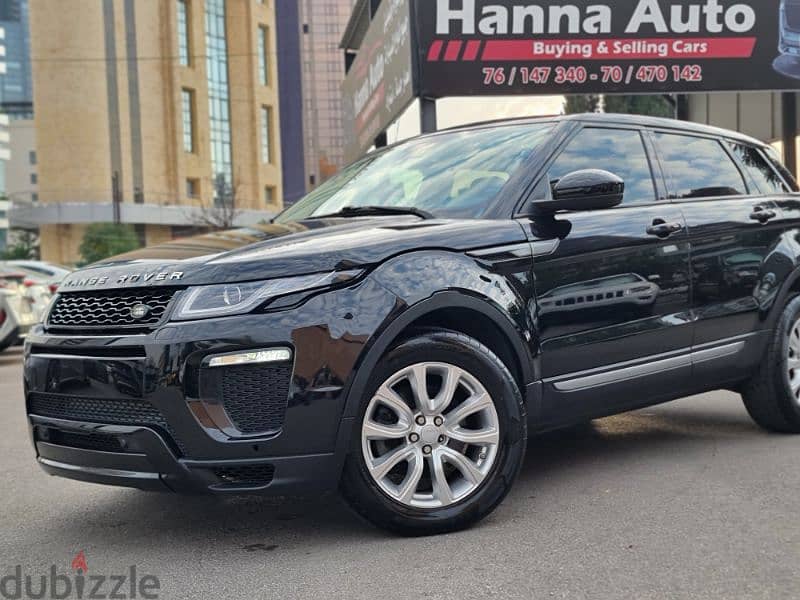 RANGE ROVER EVOQUE model 2017 black on black clean car fax 9