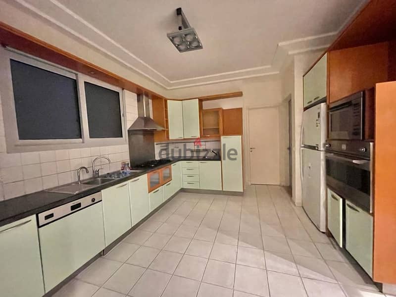 400 Sqm | Luxury Apartment For Rent In Ramlet El Bayda | Sea View 14