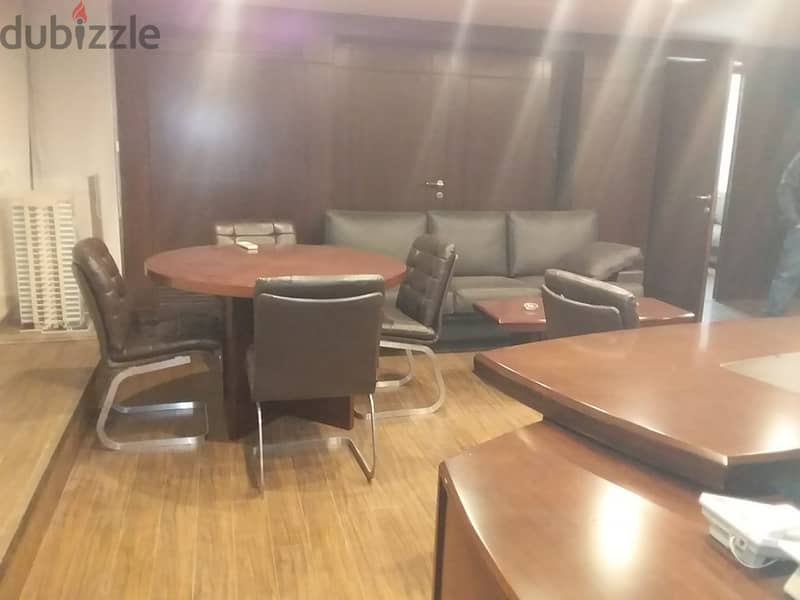 A furnished 150 m2 office/apartment for sale in Ramlet El Bayda 2