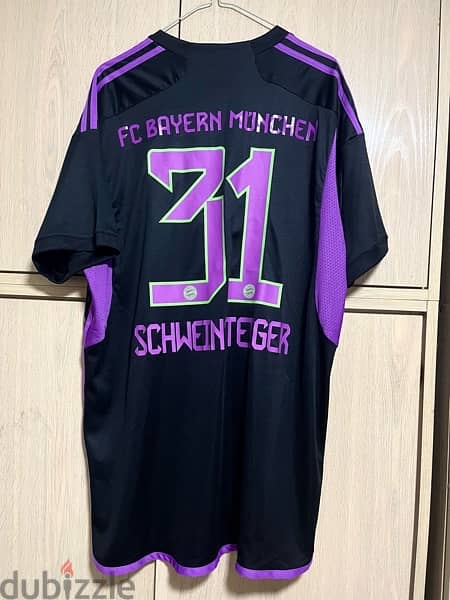 Bayern Munich schweinsteiger 31 limited edition adidas jersey for 10 $ 3