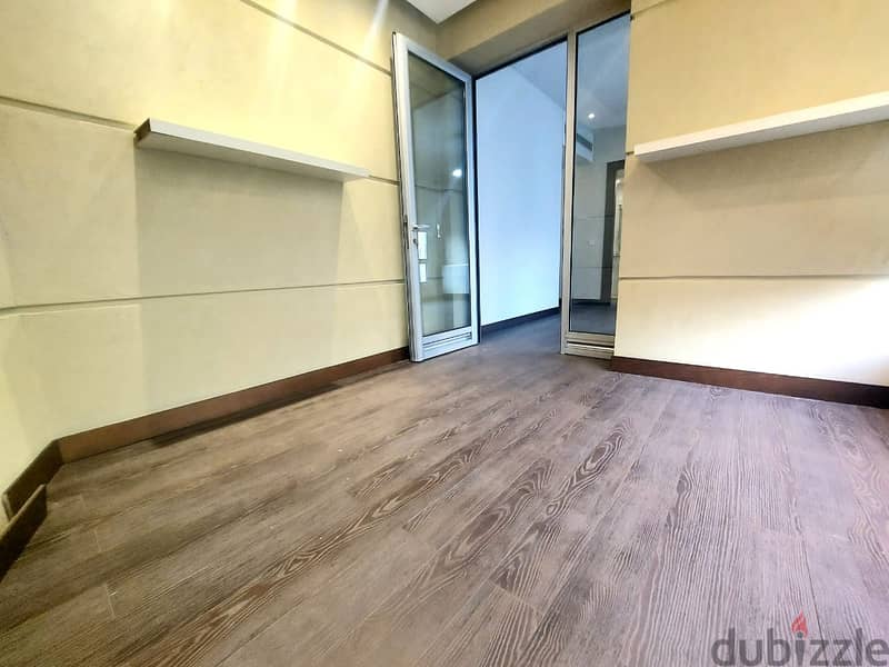 AH23-3028 Amazing apartment in Achrafieh is now for rent 300m 4
