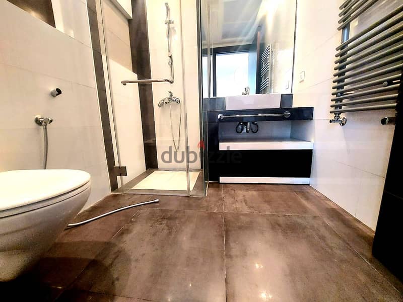 AH23-3028 Amazing apartment in Achrafieh is now for rent 300m 9