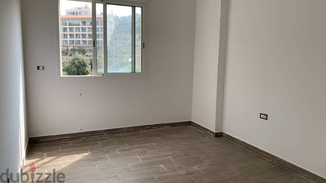 RWB199MT - Apartment for sale in Jbeil شقة للبيع في جبيل 7