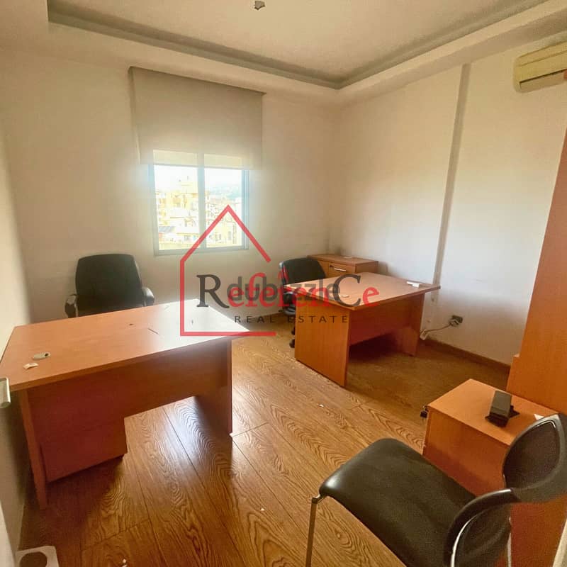 Prime office for rent in Baouchrieh مكتب مميز للإيجار في البوشرية 3