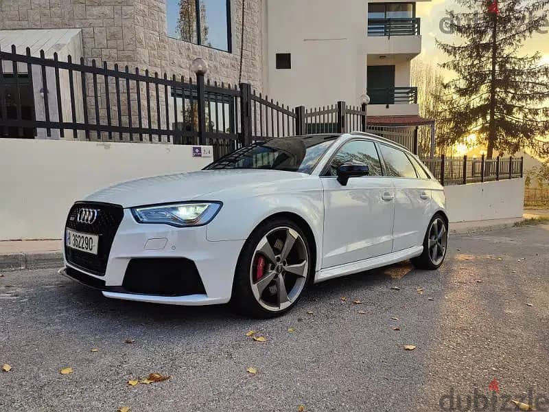2016 Audi RS3: Exceptional Condition, Single Owner, Accident-Free 8