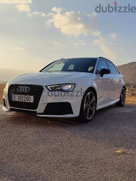 2016 Audi RS3: Exceptional Condition, Single Owner, Accident-Free 11