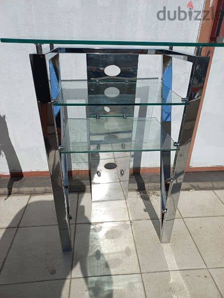 chrome and glass luxury stand 4