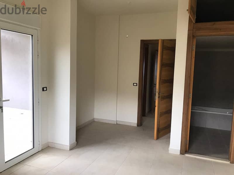 L07330-Brand New Apartment for Sale in Halat with a Lovely Sea View 4