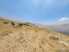 900 m2 land + panoramic view for sale in Qanat Bakish 0