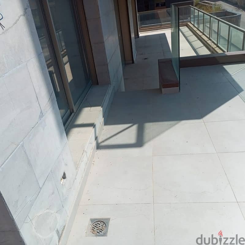 Luxurious 345 m2 apartment + terrace+ open sea view for  sale in Adma 10