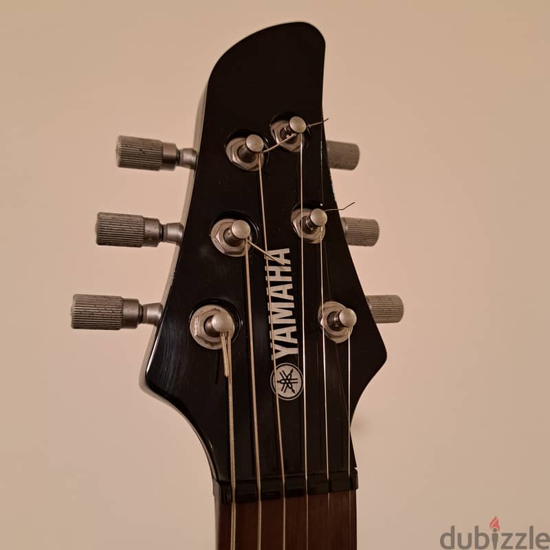 Yamaha RGXA2 Electric guitar 3
