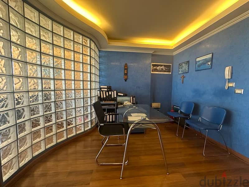 Fully Furnished Office for Rent in Jdeideh مكتب للإيجار في جديده 2