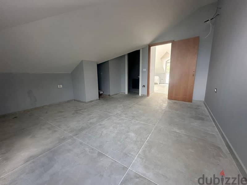 240 m² new duplex for sale in Baabdat! 7