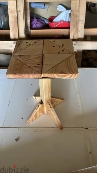 palette small table wood hand made 1