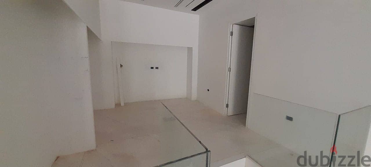 SHOWROOM IN ACHRAFIEH PRIME ON THE ROAD (150Sq) , (ACR-387) 2