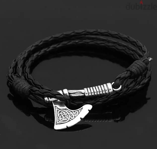 Hammer Collar And Bracelet 3