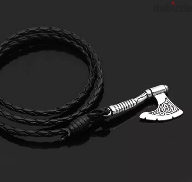Hammer Collar And Bracelet 4
