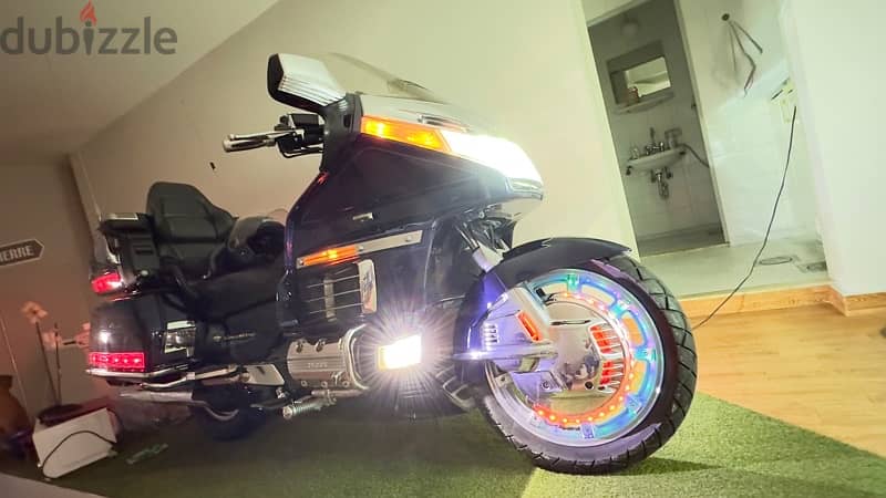 25th Anniversary Honda Motorcycle ( 47000 km) 1