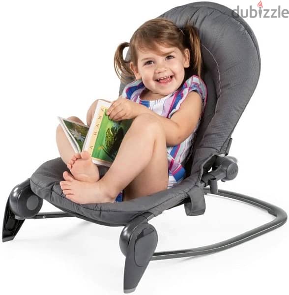 Hoopla Bouncing Chair with Toys 2
