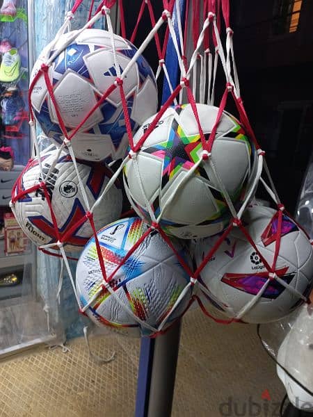 balls  ball balloon  طابات كرة قدم طابة فوتبول موجود عدة اسعار 13