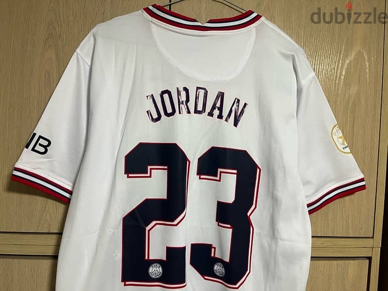 PSG Jersey 2017/18 Jordan edition - White, Men's Fashion