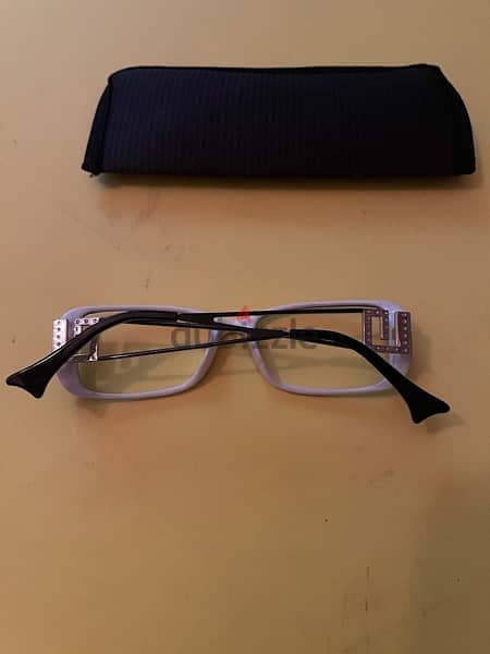 RIKKI CAPRI eyeglasses black & white 3
