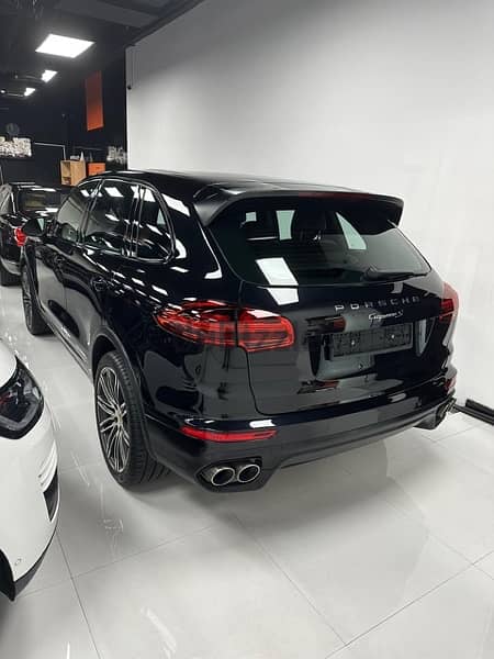 Porsche Cayenne S like new 7