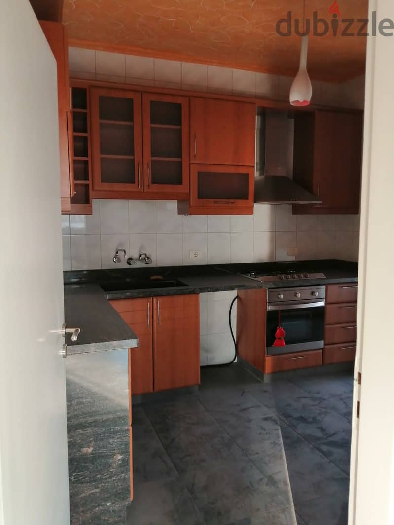 Jdeideh apartment prime location for rent Ref#2548 3